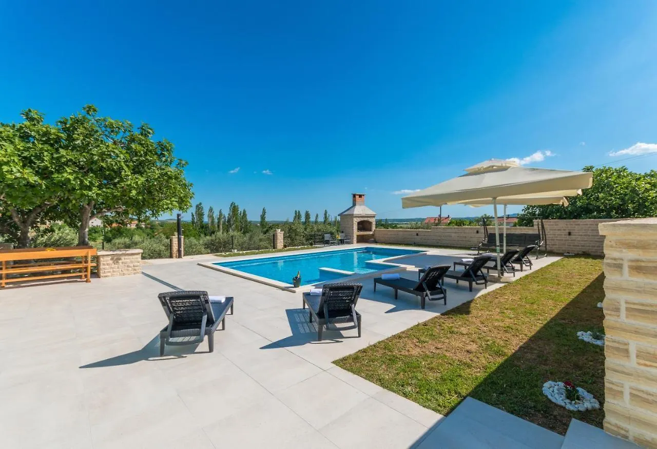 Poolincluded - Holiday Home Maslina Lisane Ostrovicke 0*,